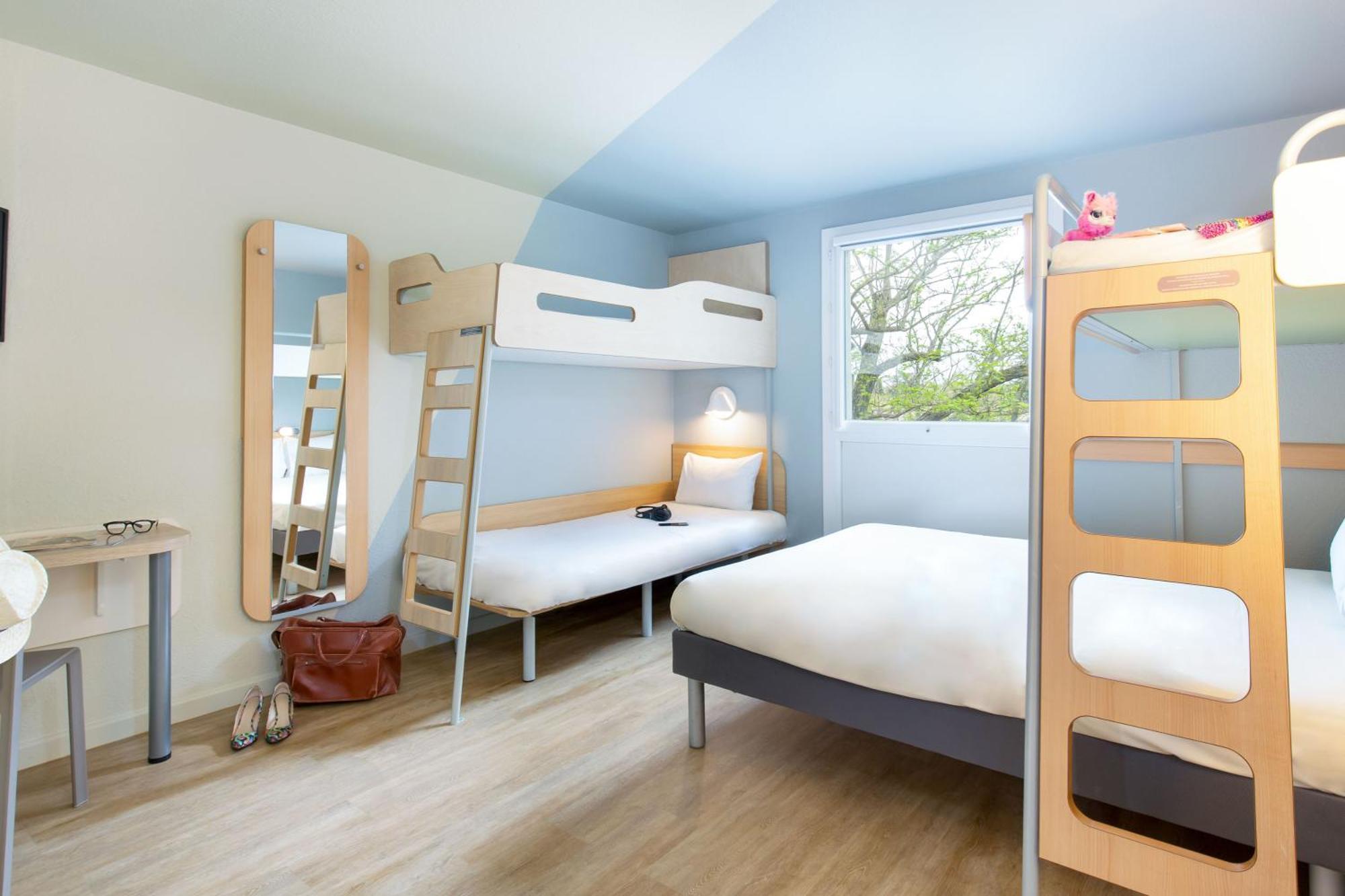 Ibis Budget 카바용 외부 사진