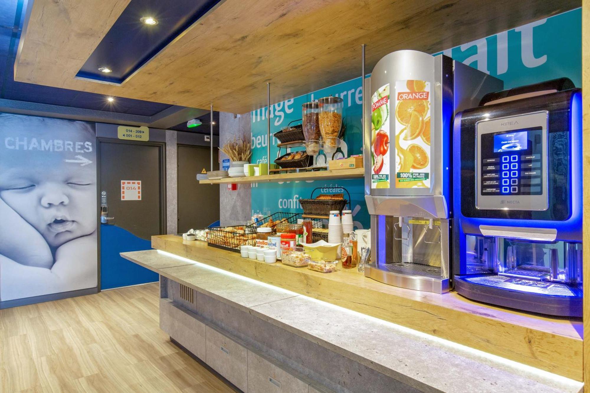 Ibis Budget 카바용 외부 사진
